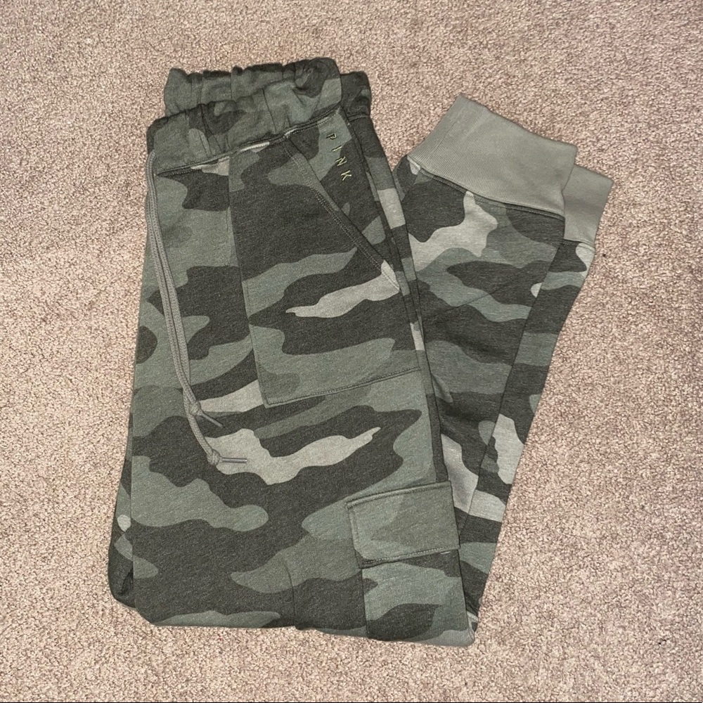 VS PINK Cargo Jogger